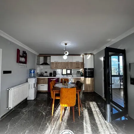 شقة Serenity Mountain House *