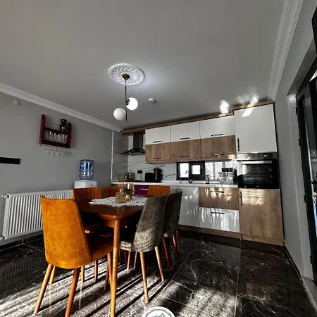 Serenity Mountain House Daire Ayvalı